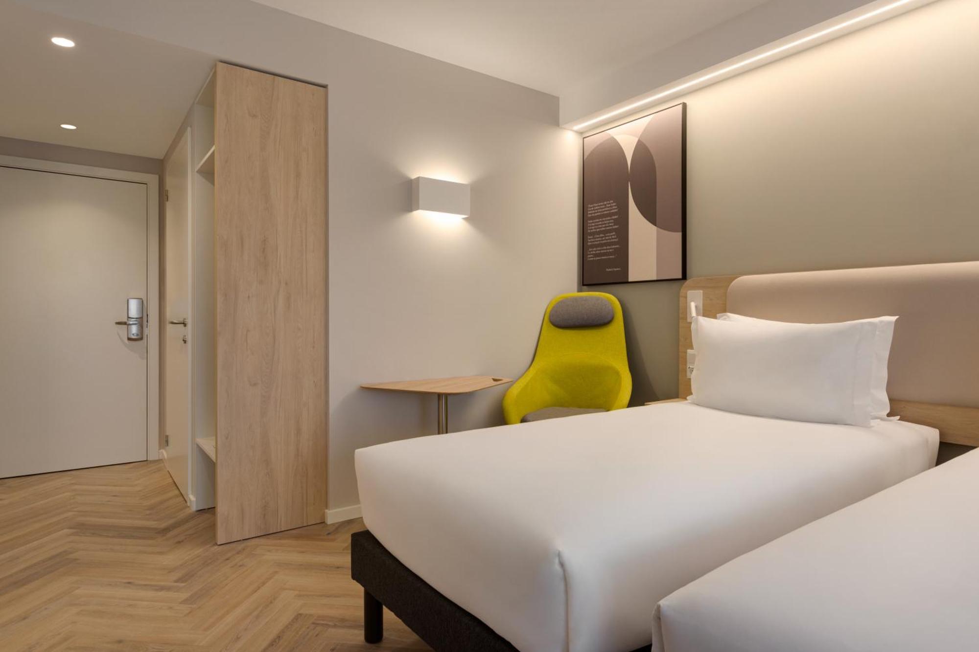 Holiday Inn Express Evora By Ihg Экстерьер фото