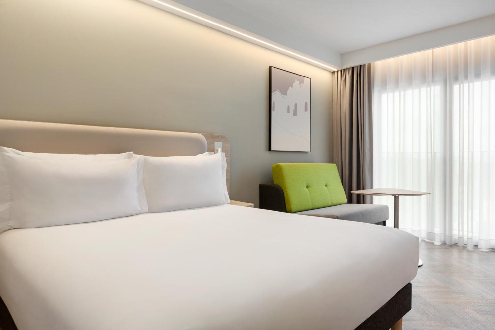 Holiday Inn Express Evora By Ihg Экстерьер фото