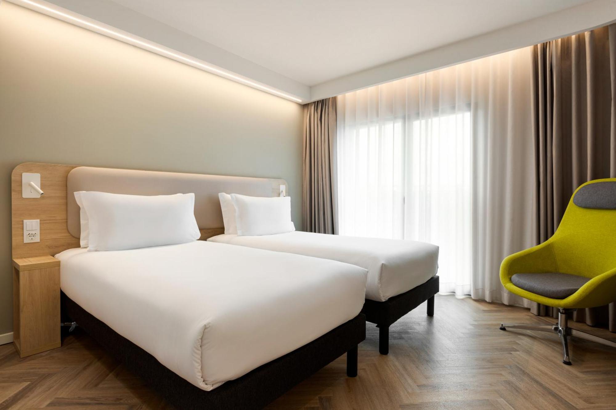 Holiday Inn Express Evora By Ihg Экстерьер фото